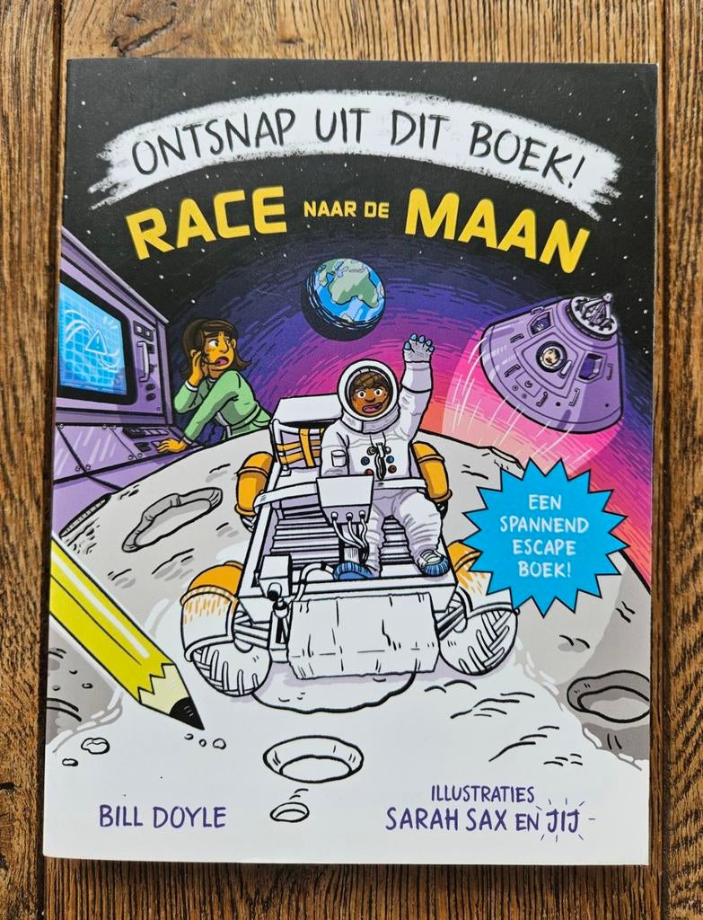 Spannend Escape boek-Race naar de Maan, Boeken, Kinderboeken | Jeugd | 10 tot 12 jaar, Ophalen of Verzenden, Zo goed als nieuw