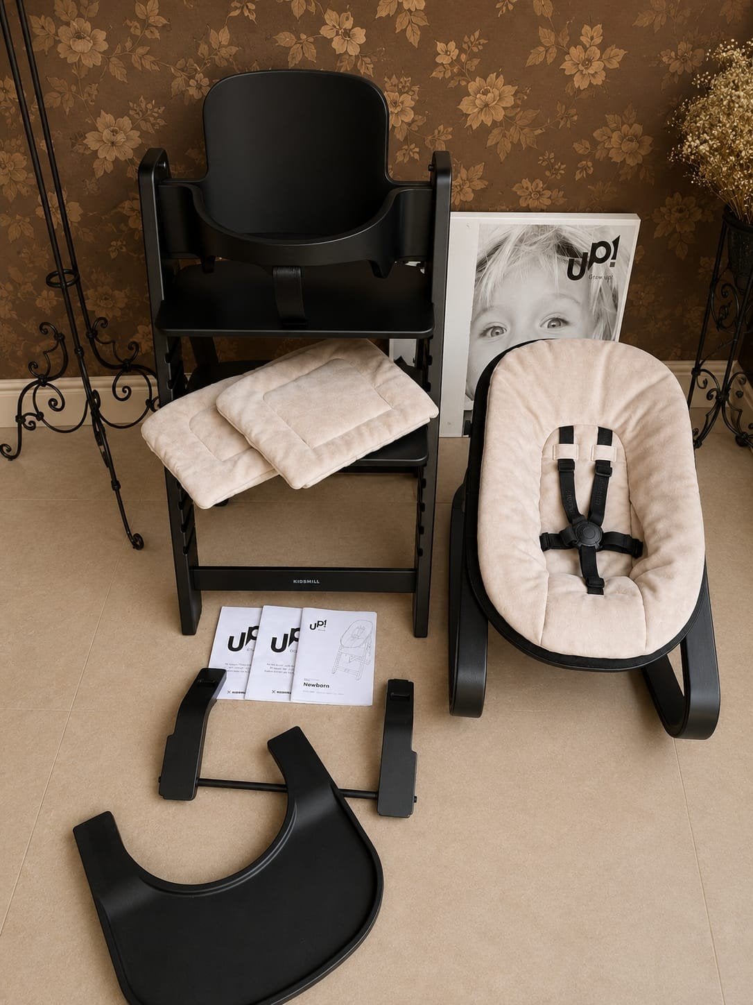Kidsmill Up! Meegroeistoel met Newborn Set & Wipperonderstel, Ophalen, Gebruikt, Meegroeistoel, Aanschuifbaar
