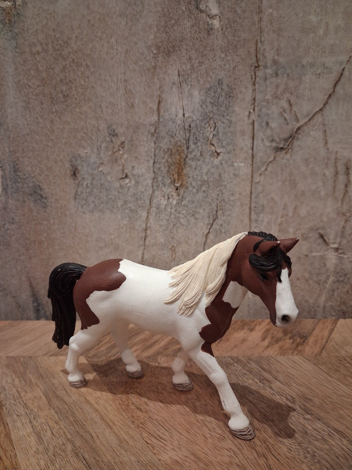 Schleich paard beeldje - bruin/wit gevlekt, Ophalen of Verzenden, Zo goed als nieuw, Paard, Beeldje of Figuurtje