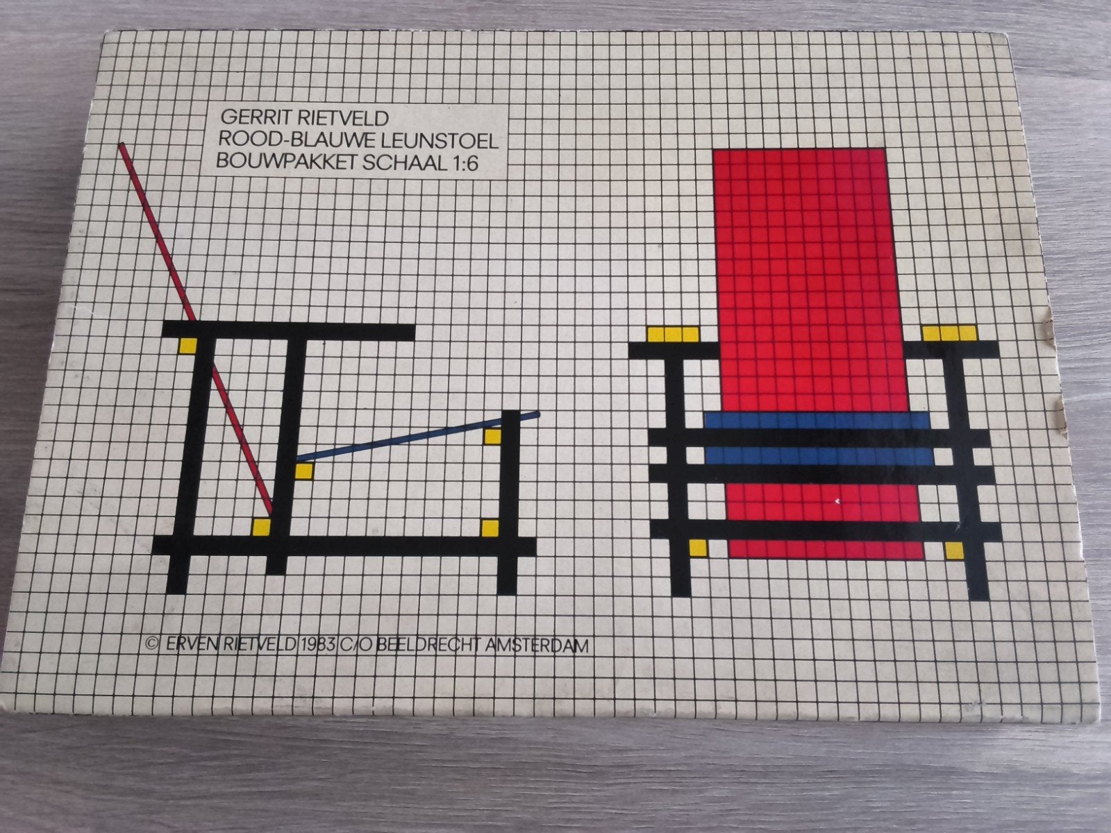 Gerrit Rietveld Rood-blauwe Leunstoel Bouwpakket Schaal 1:6, Ophalen of Verzenden