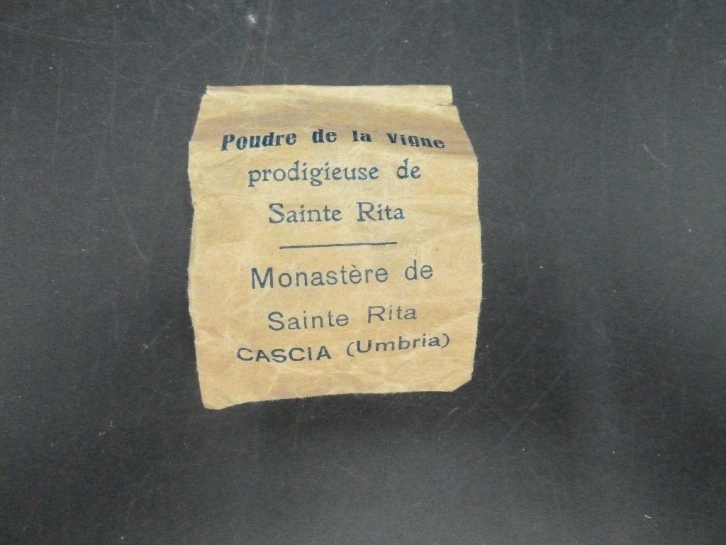 Souvenir religieus aandenken Sainte Rita relikwie, Antiek en Kunst, Ophalen of Verzenden