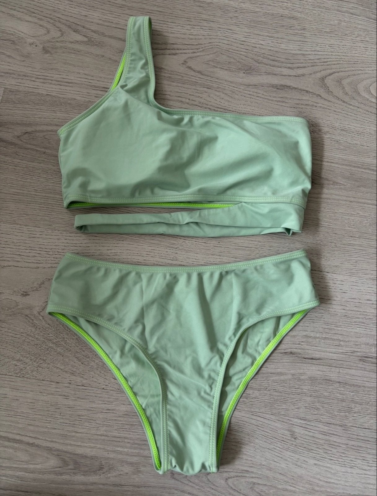 Nieuwe groene bikini - Maat M, Kleding | Dames, Verzenden, Nieuw, Groen, Bikini
