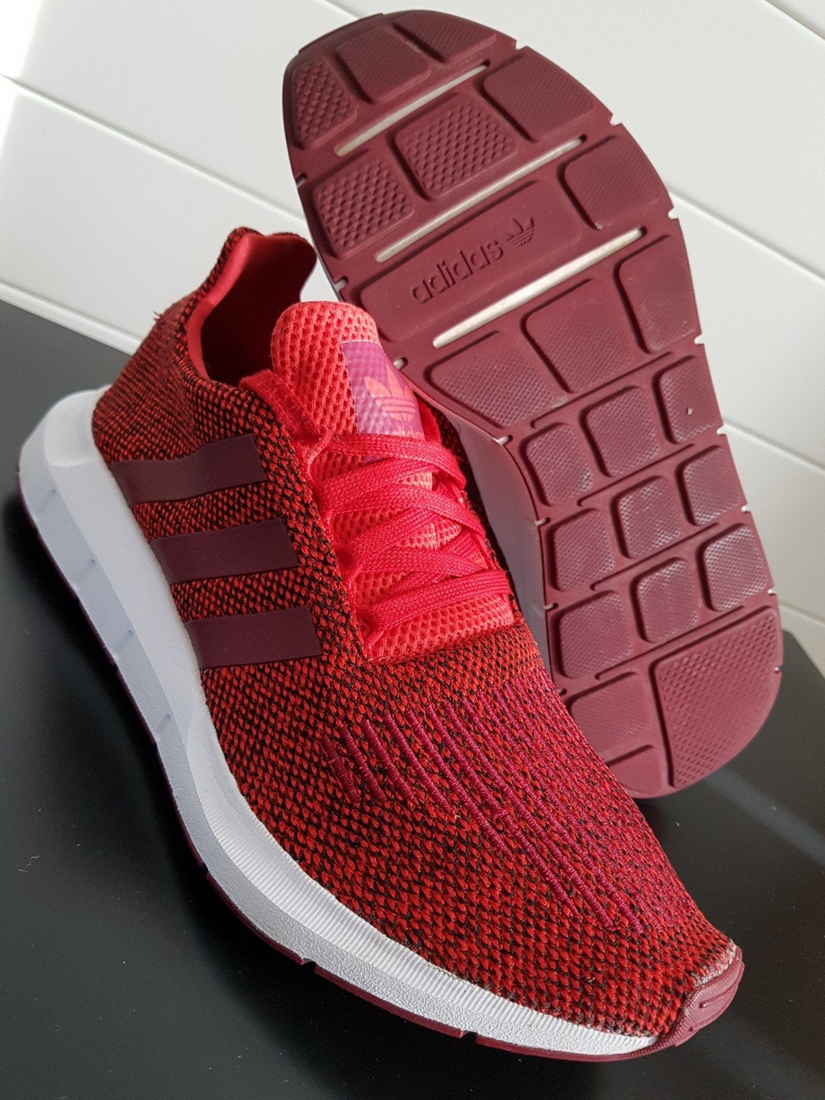 Adidas Swift Run, Overige kleuren, Ophalen of Verzenden, Adidas, Sneakers of Gympen