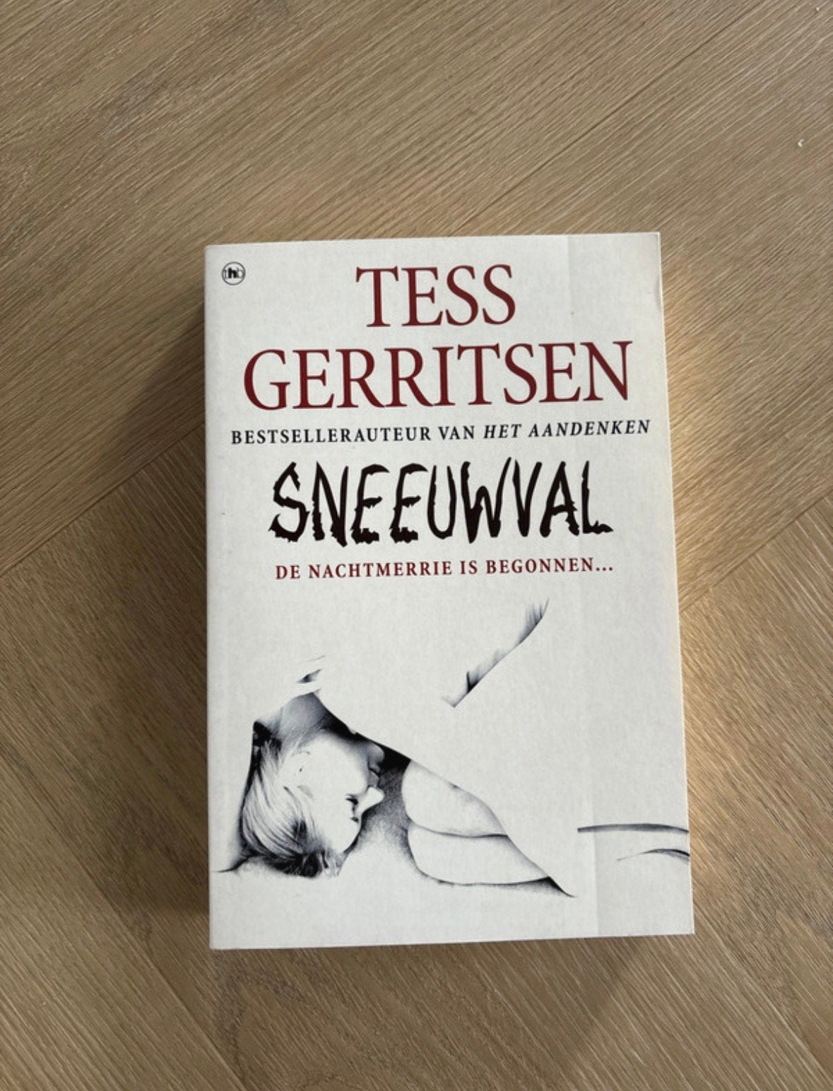 Tess Gerritsen sneeuwval, Boeken, Ophalen of Verzenden, Zo goed als nieuw