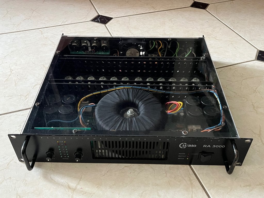 C-Audio RA 3000 eindversterker, Audio, Tv en Foto, Versterkers en Receivers, Ophalen, Gebruikt, 120 watt of meer, Overige merken