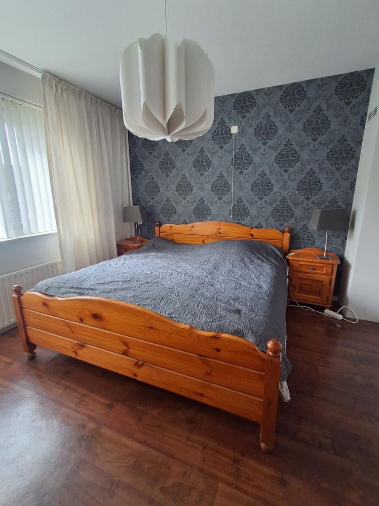 Grenen tweepersoonsbed 180x200 cm met nachtkastjes, Huis en Inrichting, Slaapkamer | Bedden, Ophalen, Gebruikt, Tweepersoons, 180 cm