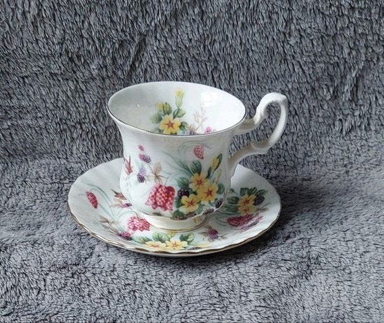 ROYAL ALBERT 1 Kop&Schotel🙂, Ophalen of Verzenden