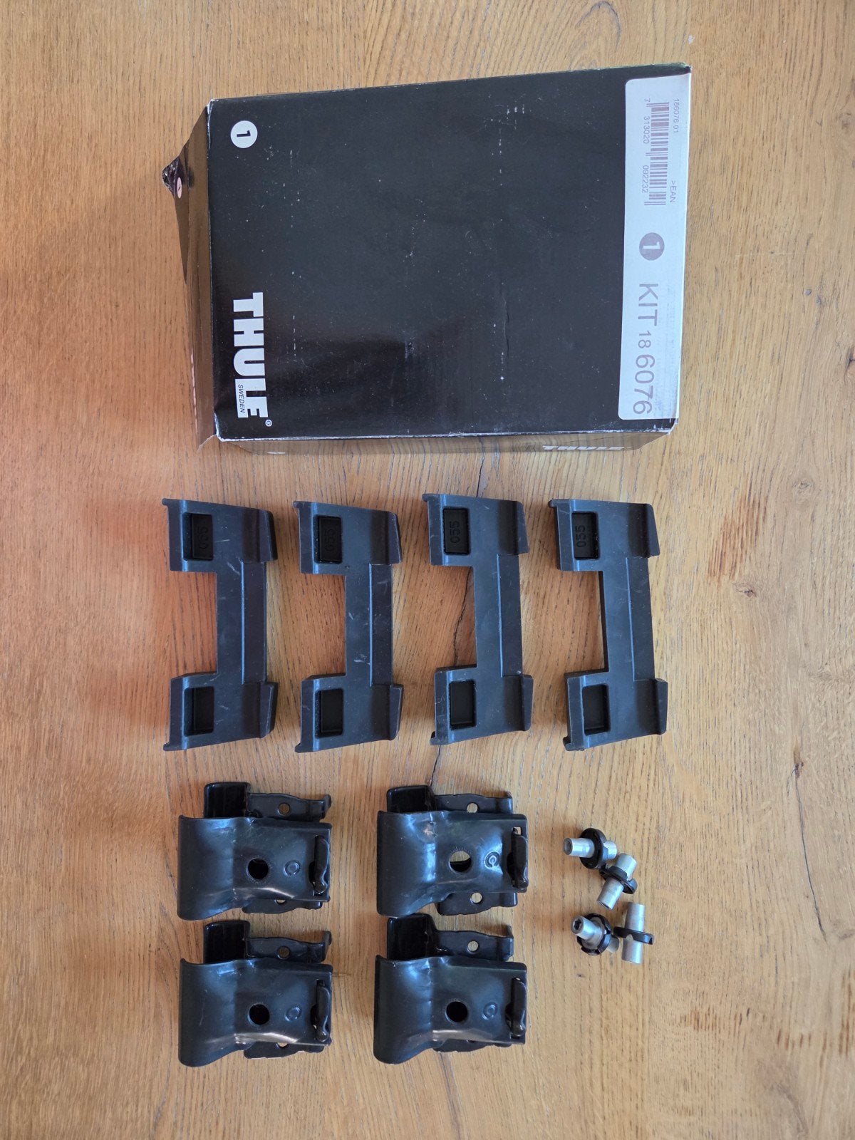 Thule kit Kia Niro 6076, Ophalen of Verzenden, Zo goed als nieuw