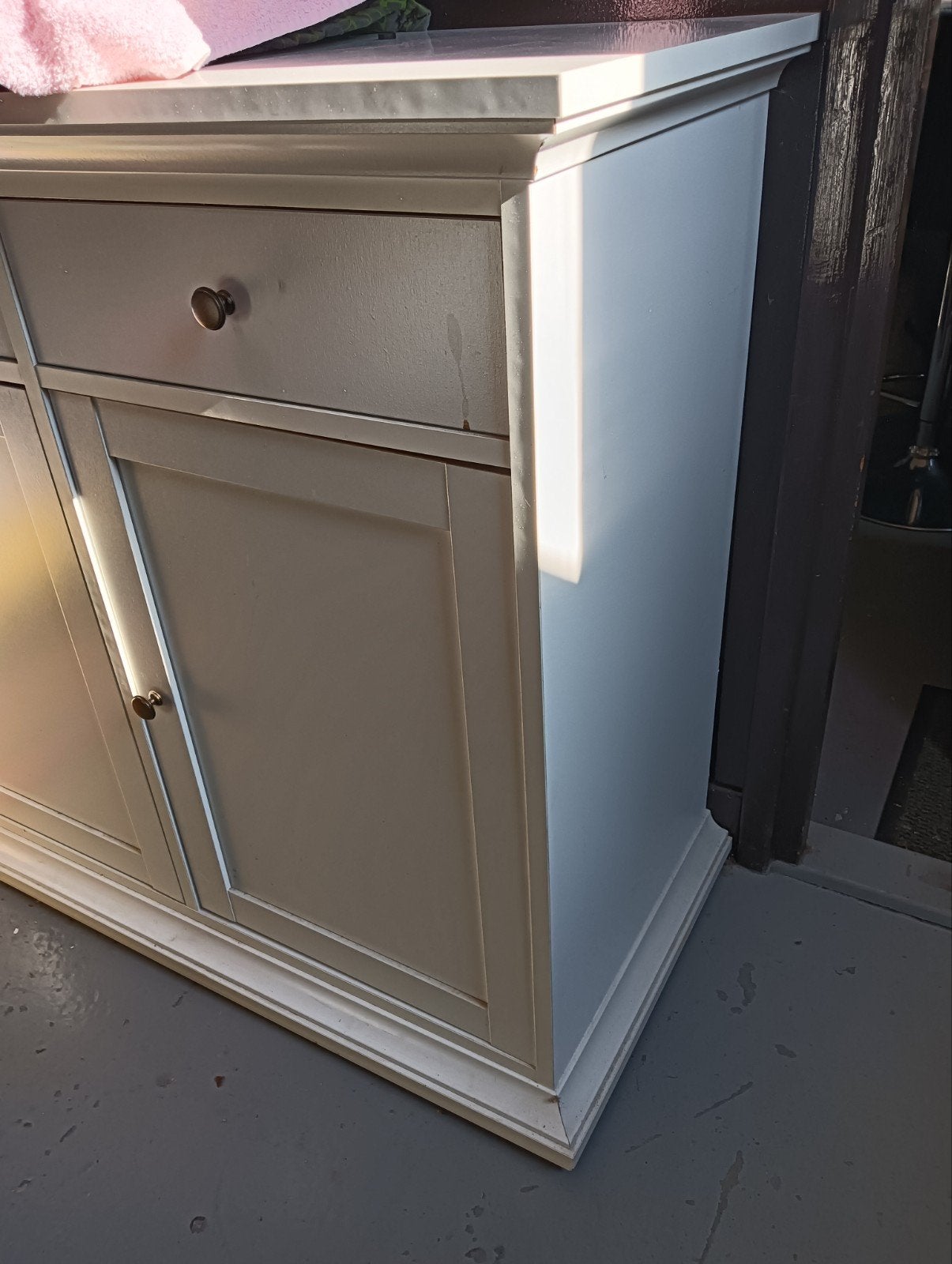 gratis wit dressoir, Ophalen, 25 tot 50 cm, 100 tot 150 cm