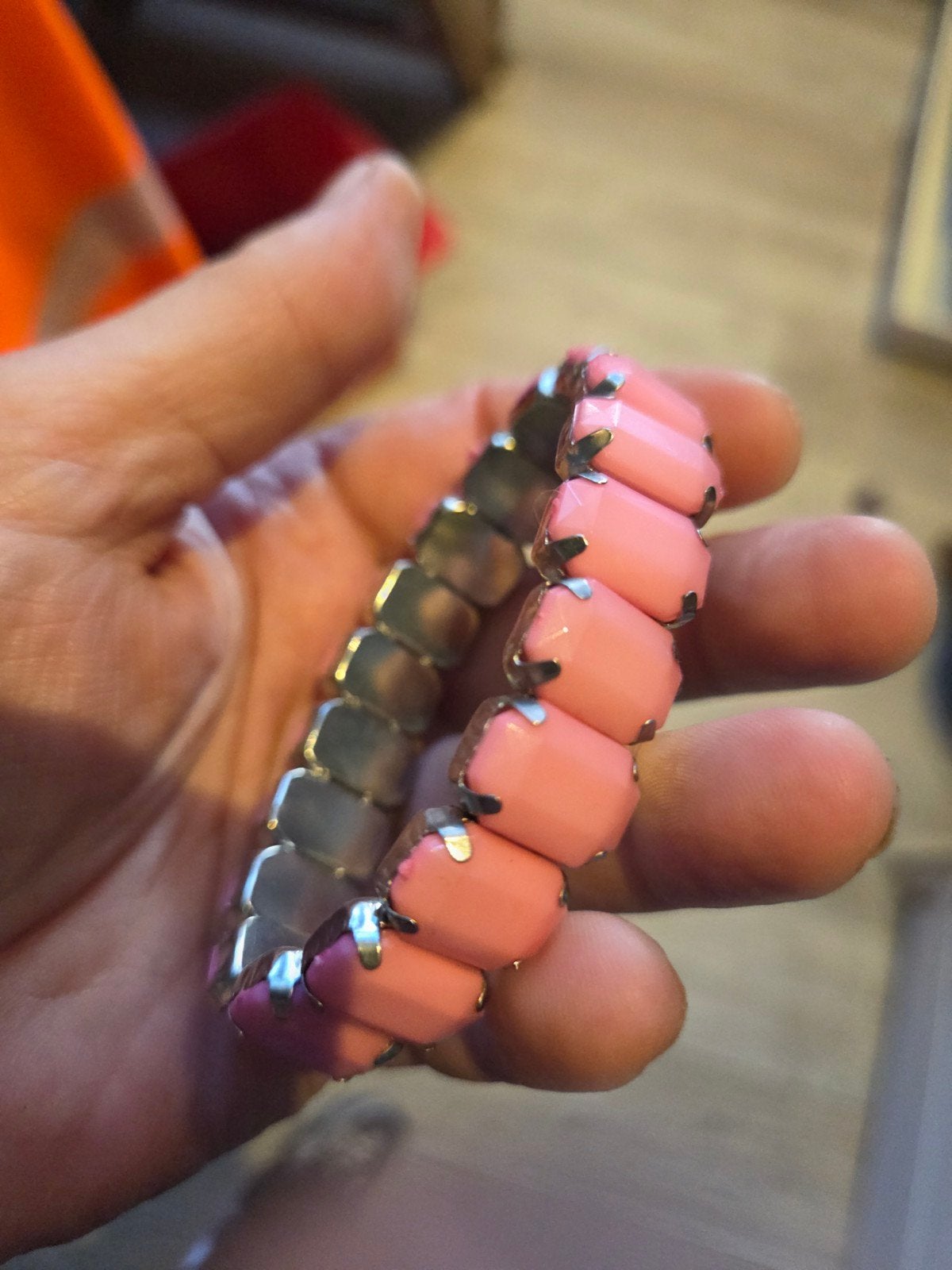 Roze Nieuwe Brede Rekarmband, Ophalen of Verzenden, Nieuw, Roze, Overige materialen