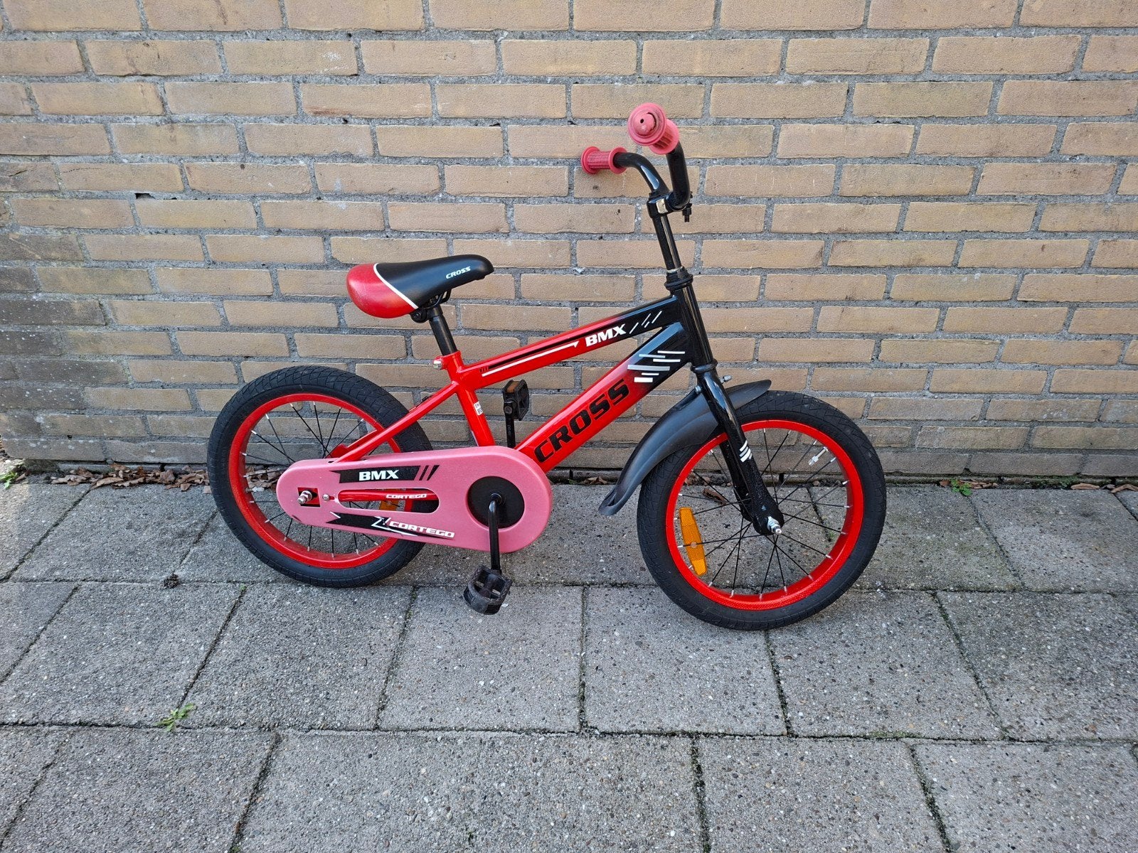 Cross BMX kinderfiets rood/zwart - 16 inch, Ophalen, Terugtraprem, Cross, 16 tot 20 inch