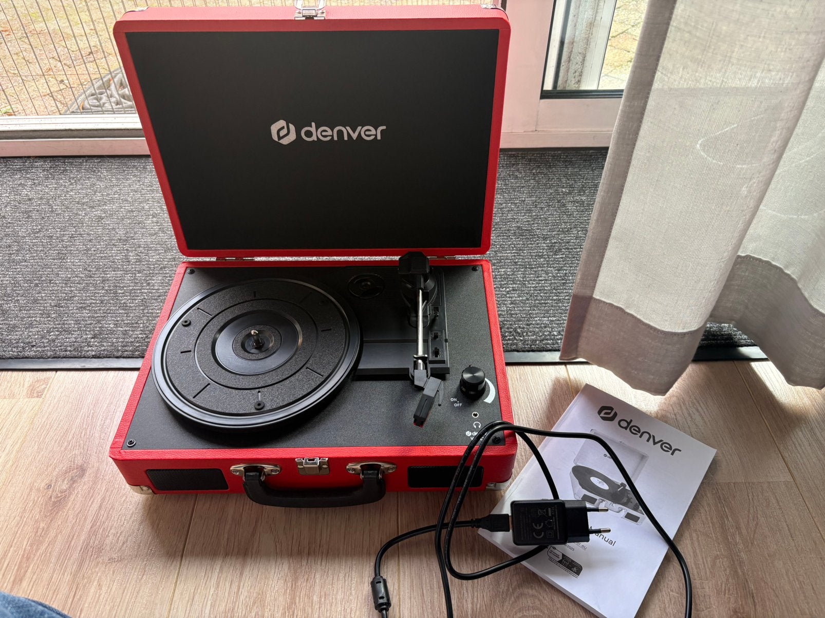 Denver Platenspeler zo goed als nieuw