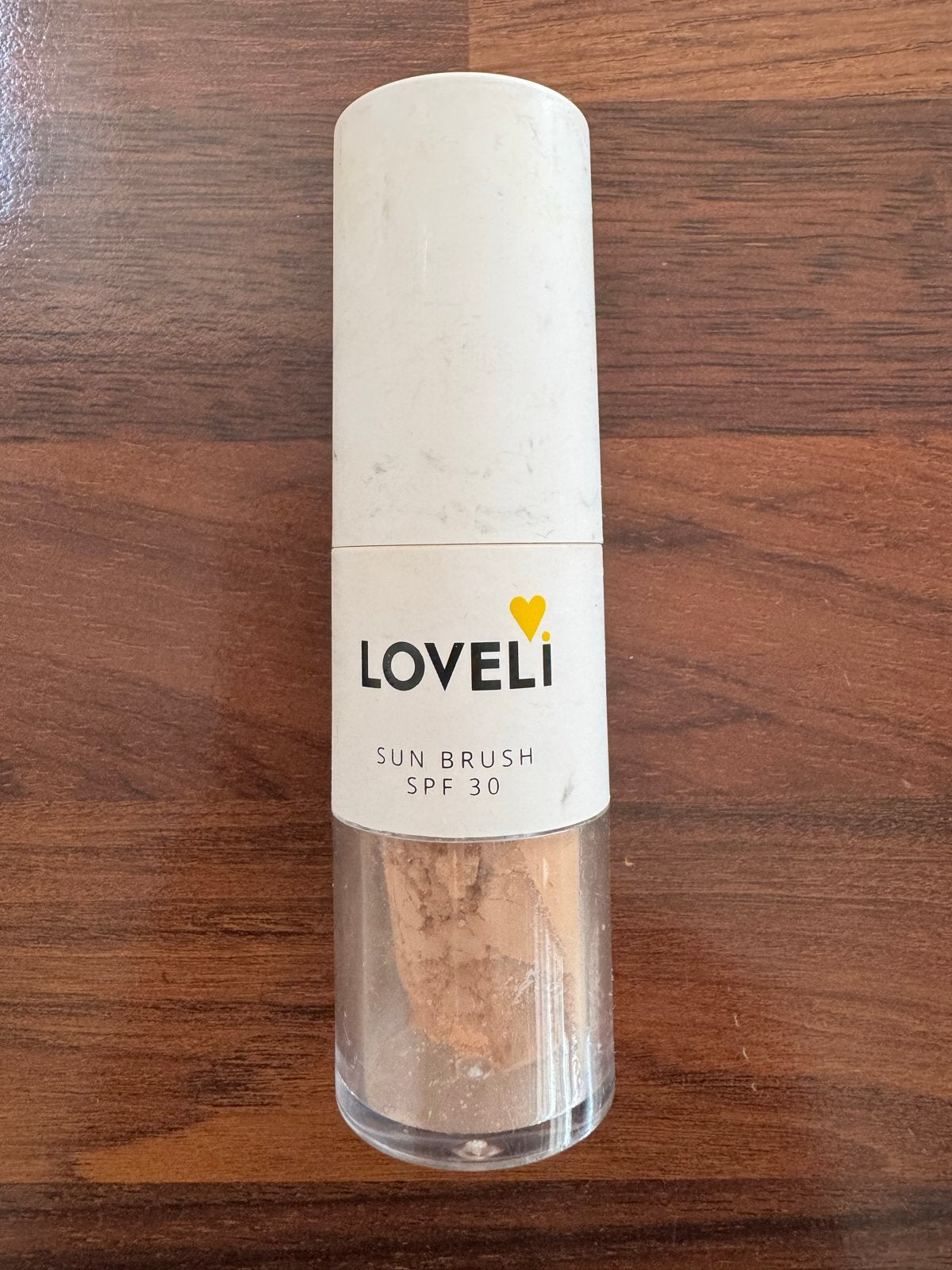 LOVELI SUN BRUSH SPF 30 - Gebruikt, Gebruikt, Gehele gezicht, Beige, Ophalen of Verzenden