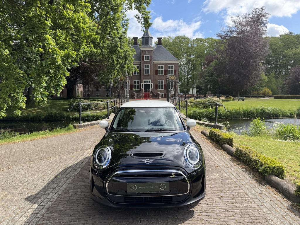 Mini Mini Electric Essential 33 kWh | PDC | DigiDash | Sport, Auto's, Mini, Stof, Gebruikt, 33 kWh, 4 stoelen