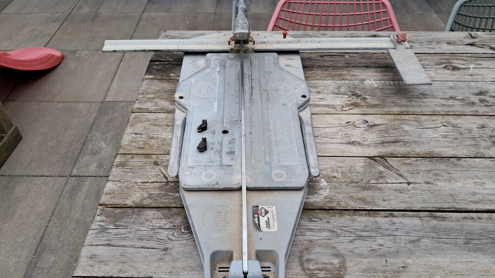 Rubi TI 66-s tegelsnijder, Ophalen
