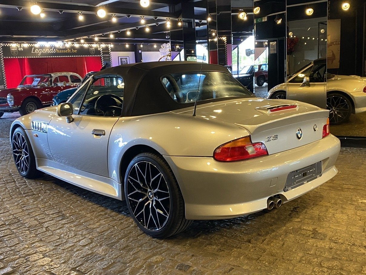 Foto 4 van BMW Z3 1.9i Zender (bj 2001)