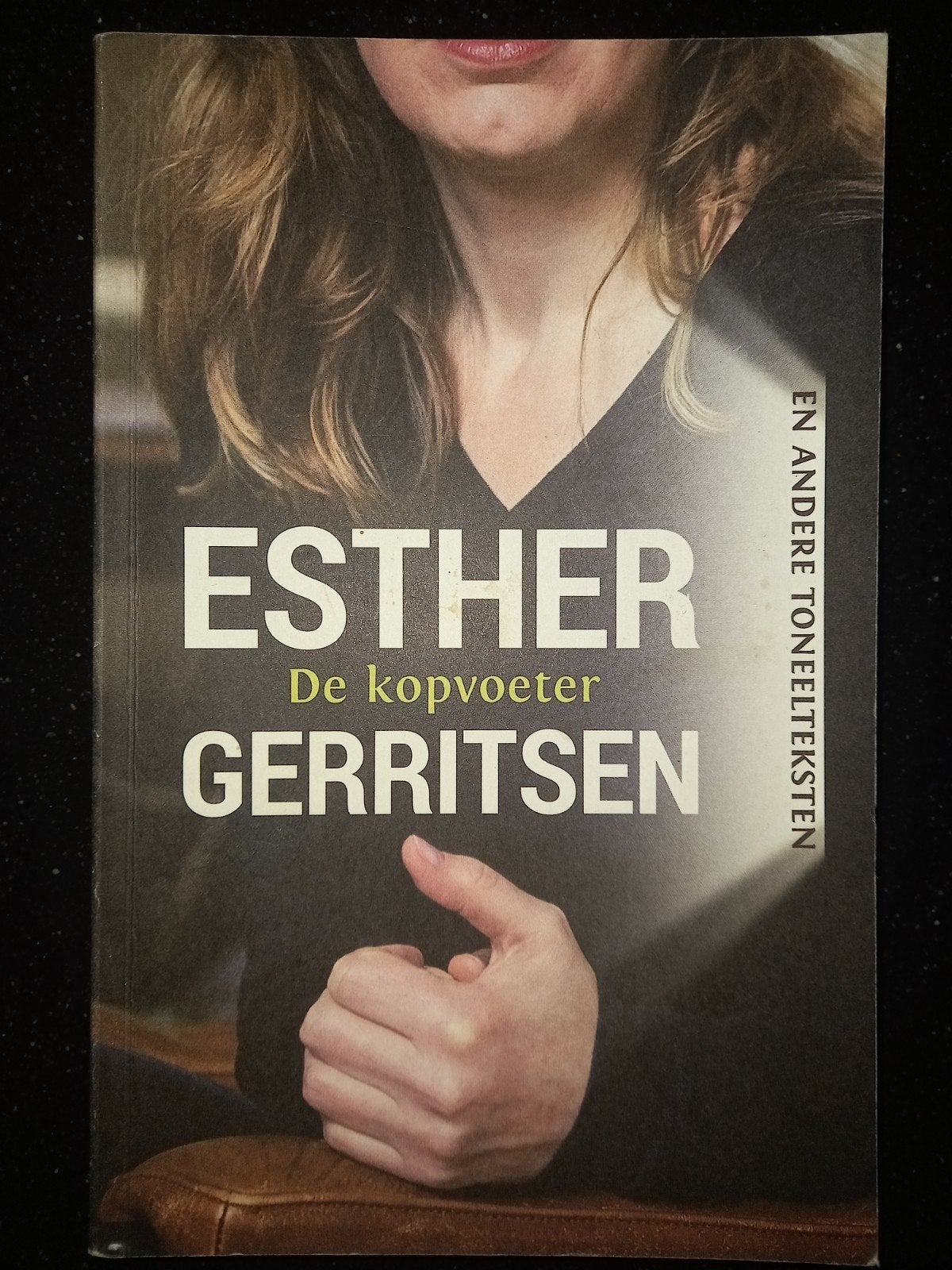 Esther Gerritsen - De kopvoeter en andere toneelteksten, Boeken, Overige Boeken, Zo goed als nieuw, Ophalen of Verzenden