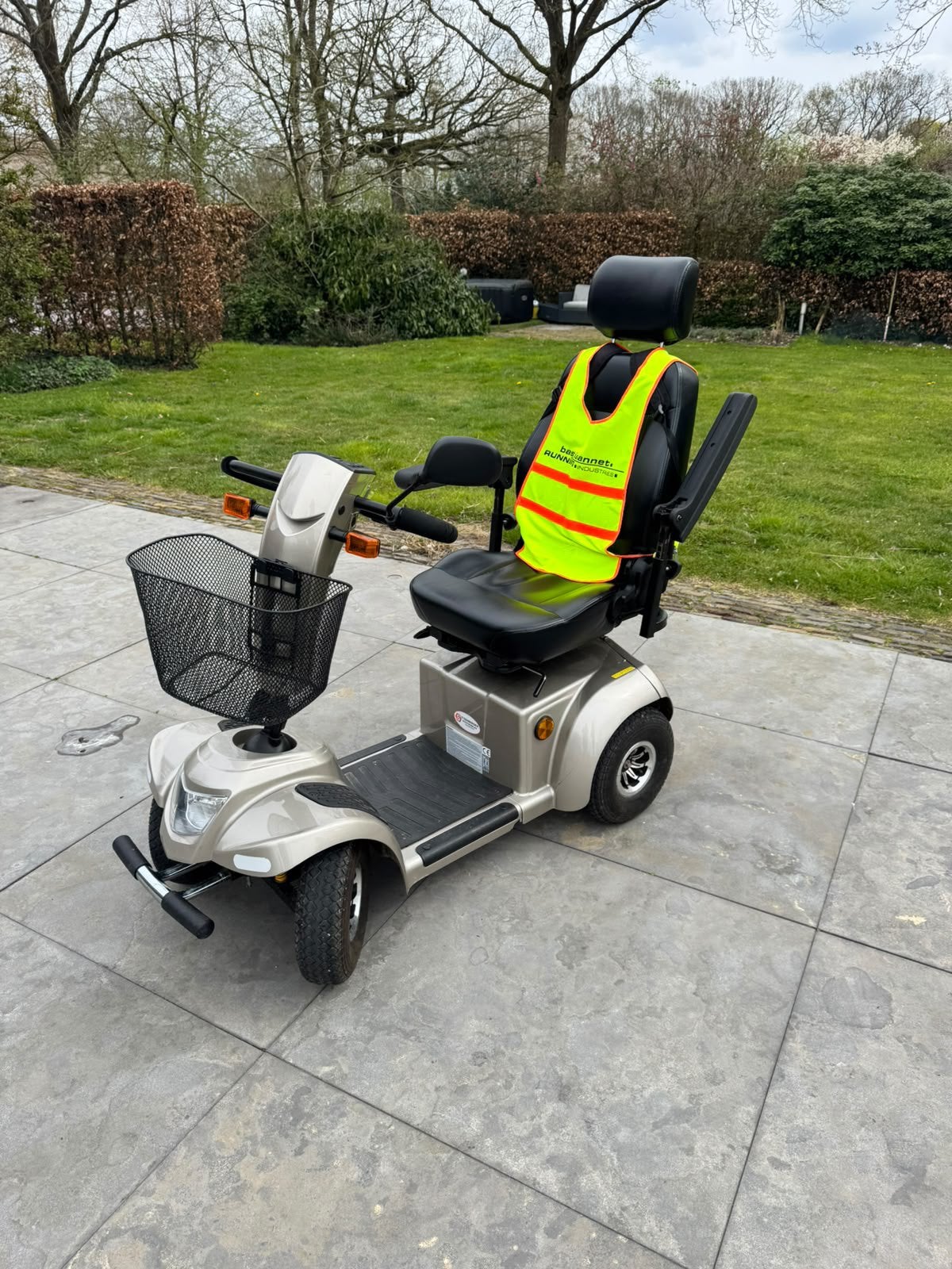 Comfortabele scootmobiel, Ophalen, Gebruikt
