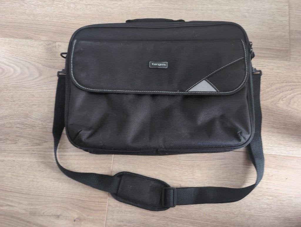 Targus laptoptas, 17 inch of meer, Ophalen of Verzenden, Zo goed als nieuw, Targus