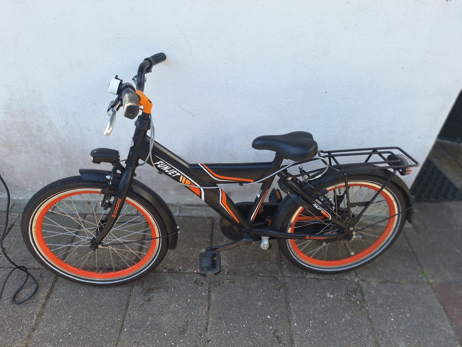 Kinderfiets Funjet - Nieuwe ketting nodig, Fietsen en Brommers, Fietsen | Kinderfietsjes, Ophalen, Gebruikt, Terugtraprem, 20 inch of meer
