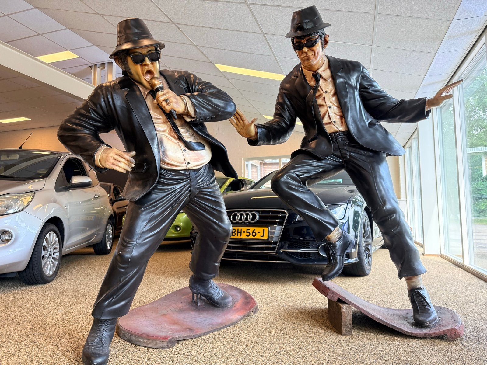 Blues Brothers Beelden - Levensgroot en Handgemaakt, Ophalen, Groep mensen, Handgemaakt, Zwart