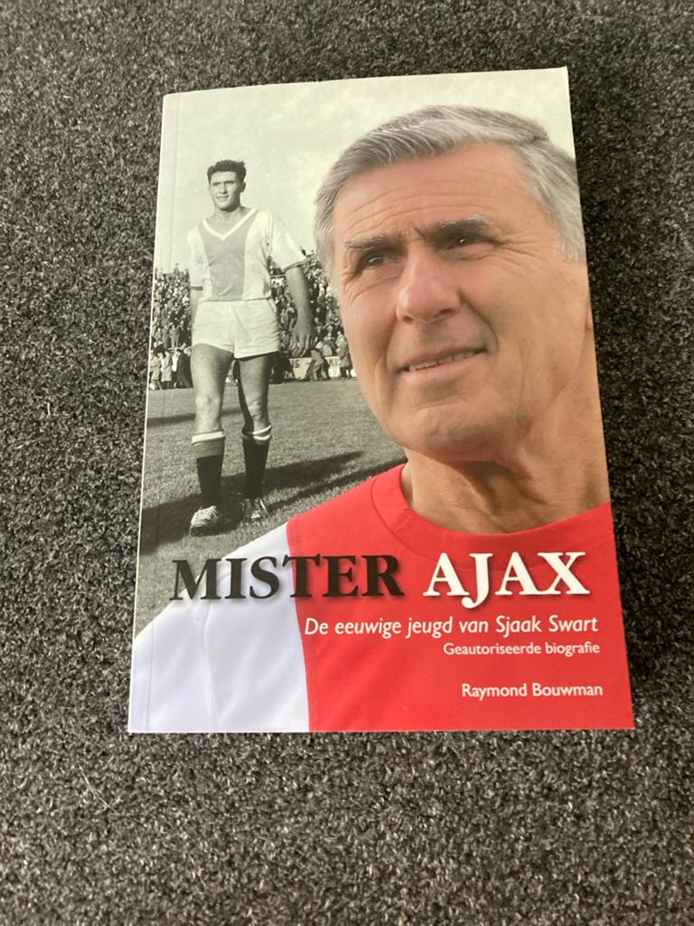 Mister Ajax: De eeuwige jeugd van Sjaak Swart, Boeken, Ophalen of Verzenden, Zo goed als nieuw, Sport