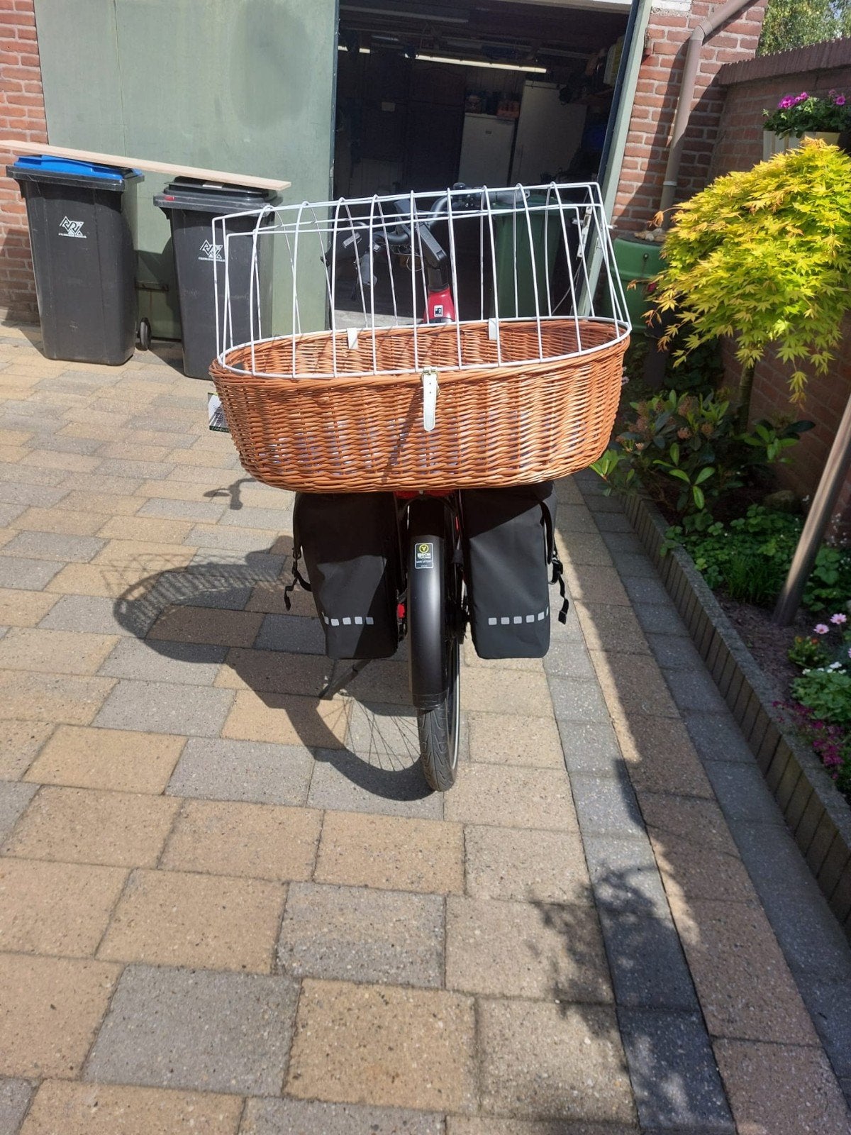 Prachtige fietsmand voor wat grotere hond, Tickets en Kaartjes, Eén persoon, Kortingsbon