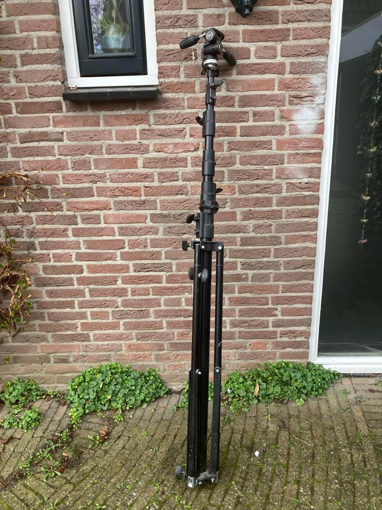 269 Manfrotto Hoogtestatief 7,30m met driewegkop, Ophalen, Driepoot, Zo goed als nieuw, 175 cm of meer