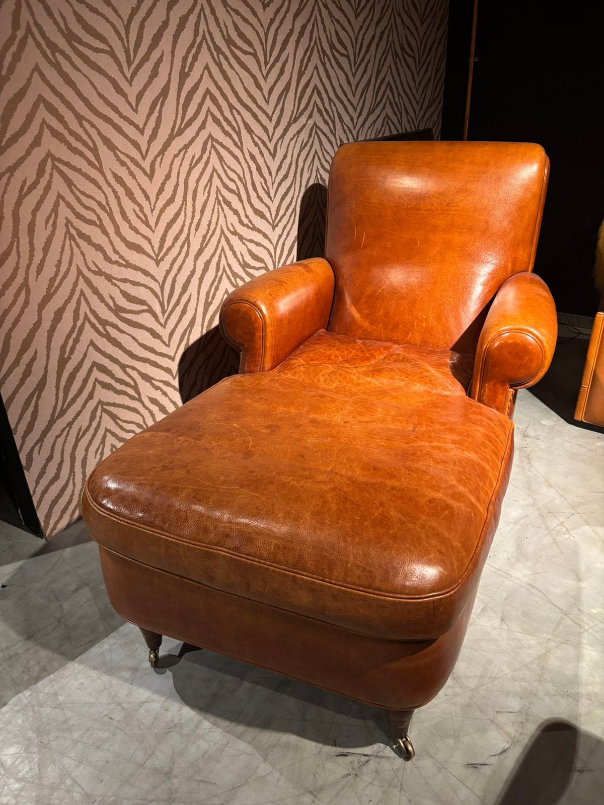 Italiaanse Baxter Chaise Longue -izgs, Italie, Stoer stijlvol design, Leer, Zo goed als nieuw