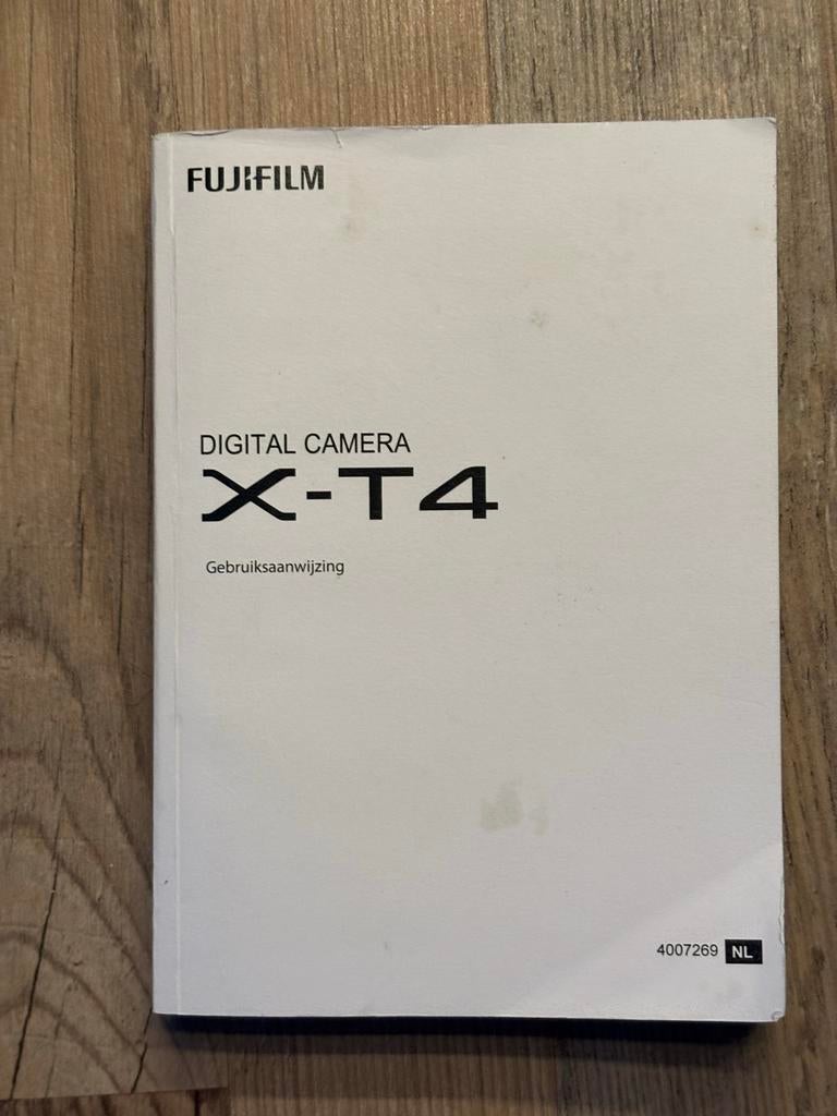 Fujifilm X-T4 Gebruiksaanwijzing - nederlandstalig, Ophalen of Verzenden, Zo goed als nieuw