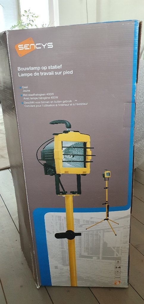 Bouwlamp op statief / weinig gebruikt, Ophalen, Met statief, Zo goed als nieuw, 200 tot 500 watt