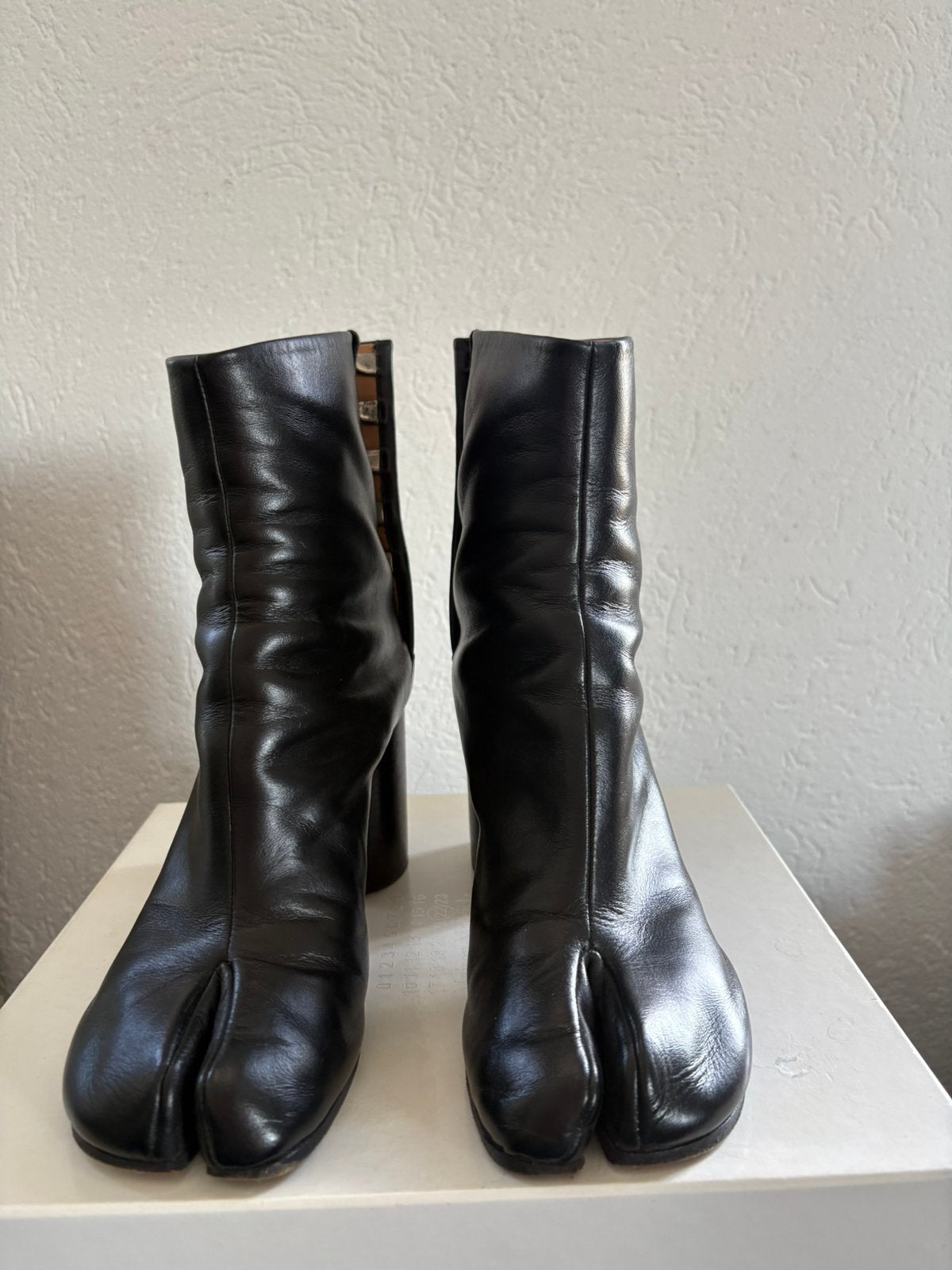 Maison Margiela Tabi boots, Kleding | Dames, Schoenen, Zwart, Lage of Enkellaarzen, Ophalen of Verzenden, Zo goed als nieuw
