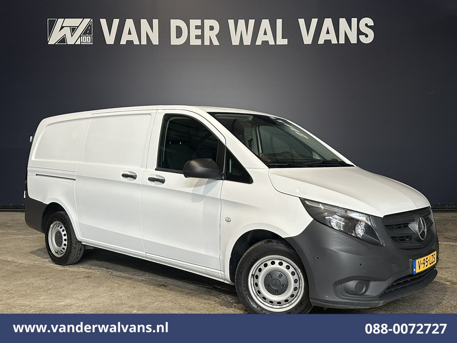 Mercedes-Benz Vito 114 CDI 136pk L2H1 Euro6 Airco | Camera |, Auto's, Gebruikt, 4 cilinders, 2000 kg, 1881 kg