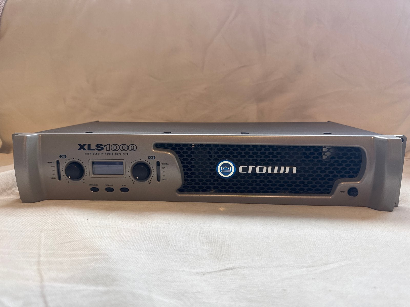 Crown XLS1000 High-Density Power Amplifier, Overige merken, Ophalen of Verzenden, Zo goed als nieuw, 120 watt of meer