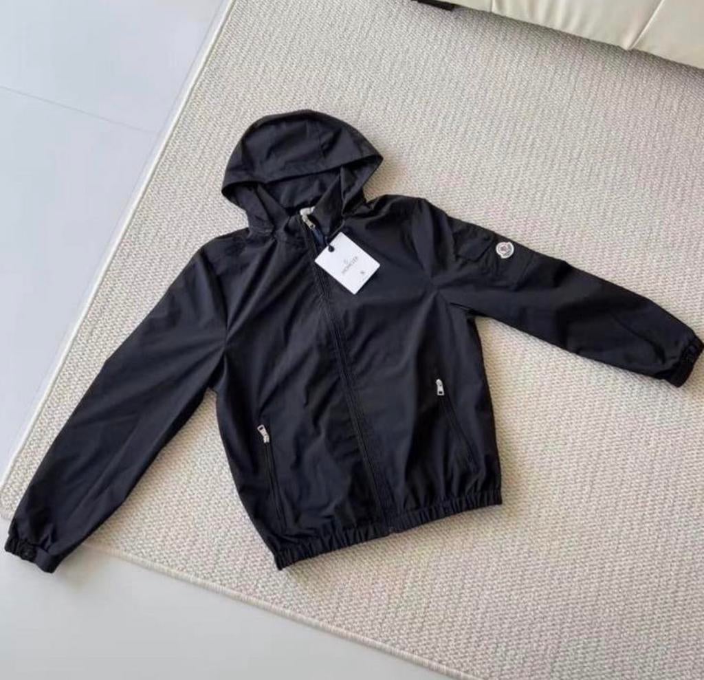 Moncler zomerjas / windbreaker – Waterdicht & NFC – Maat S, Kleding | Heren, Ophalen of Verzenden, Nieuw, Maat 46 (S) of kleiner