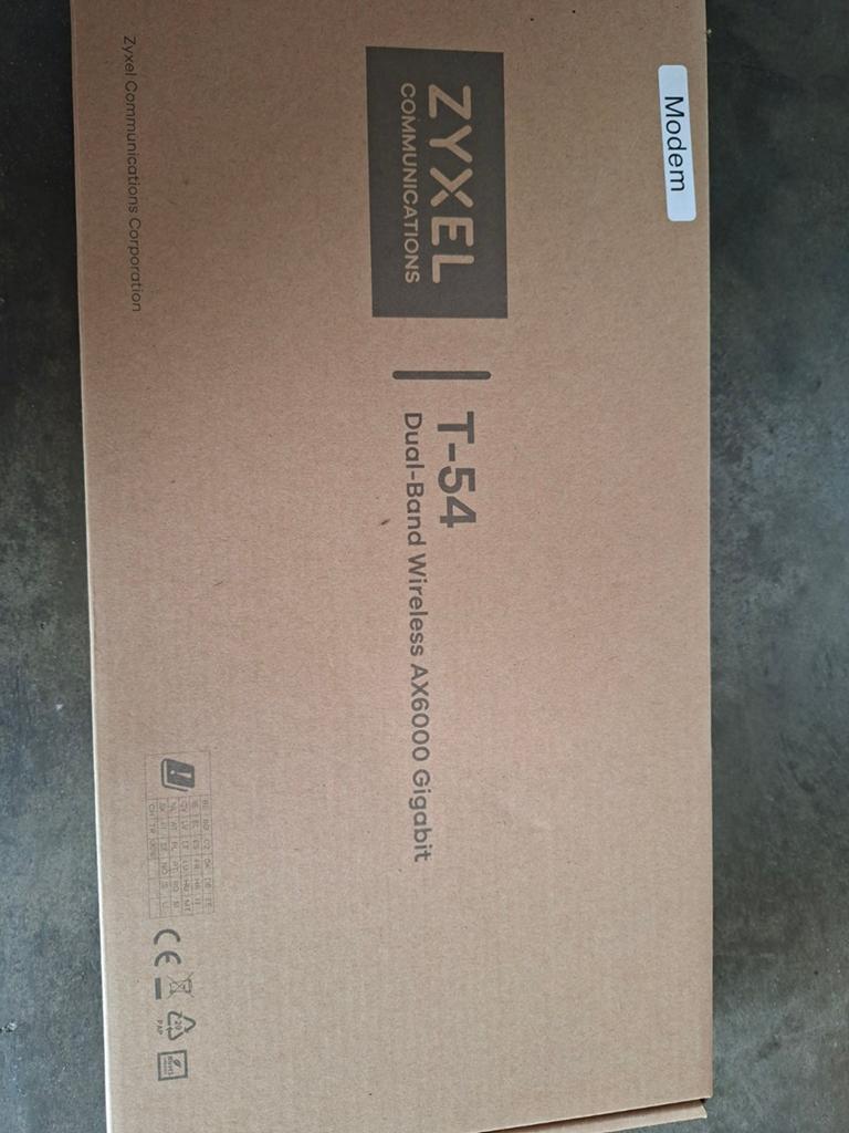 Nieuwe Zyxel T-54 Dual-Band Wireless AX6000 Gigabit Modem, Ophalen of Verzenden, Nieuw, Router met modem, Zyxel