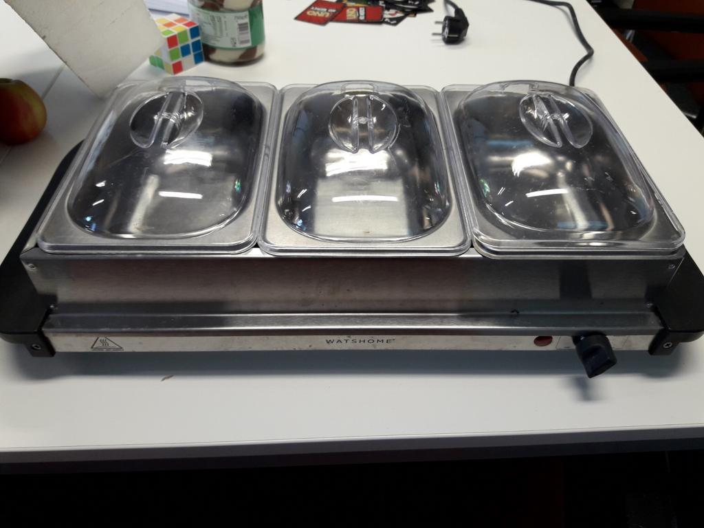 Watshome buffetwarmer, Ophalen, Zo goed als nieuw, 4 t/m 7 personen