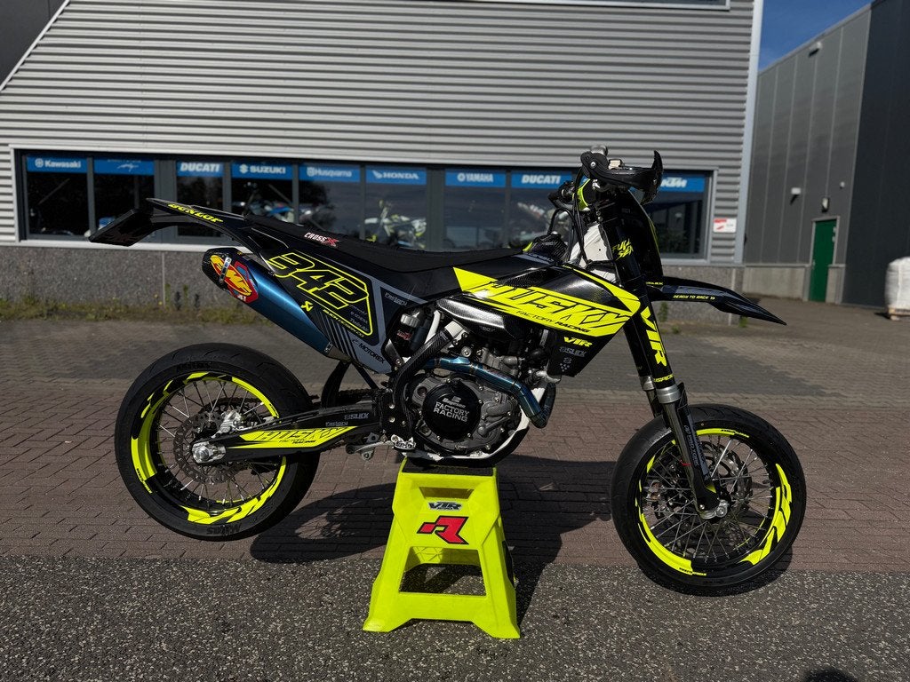 Husqvarna FE 501 Supermoto Supermotard SM A2 rijbewijs, Ktm, Bedrijf, 510 cc, Mattighofen
Mattighofen  Mattighofen, AT