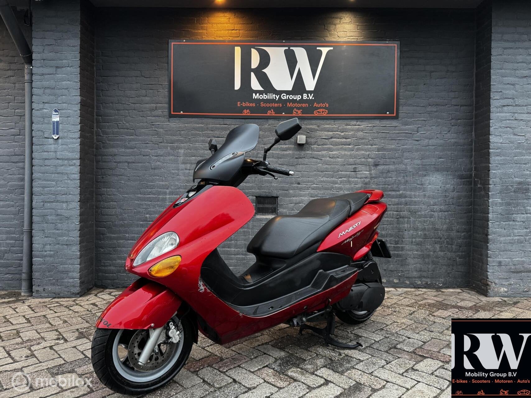 Yamaha YP 125 R Majesty, Scooter, Bedrijf, 11 kW of minder, 124 cc