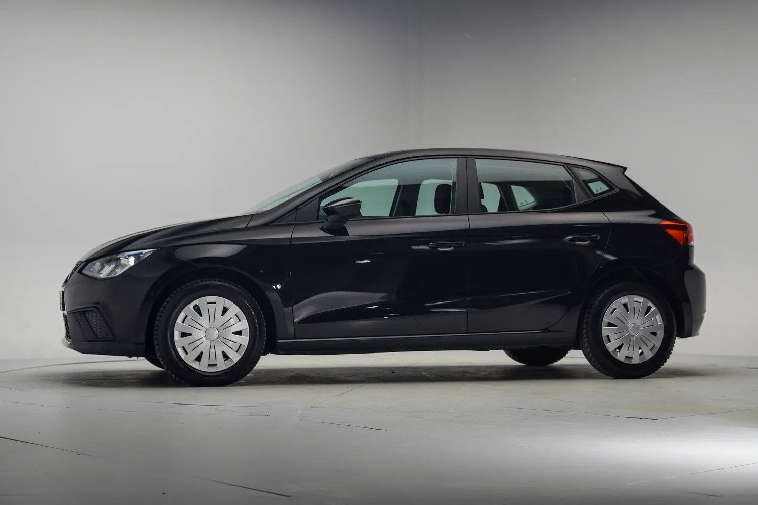 SEAT Ibiza 1.0 TSI Style [ Apple/Android PDC Clima Cruise ], Dealer onderhouden, Origineel Nederlands, Bedrijf, Handgeschakeld