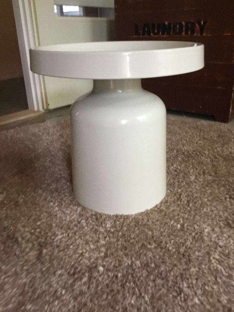Metalen bijzettafel, Minder dan 55 cm, Metaal of Aluminium, Rond, Zo goed als nieuw