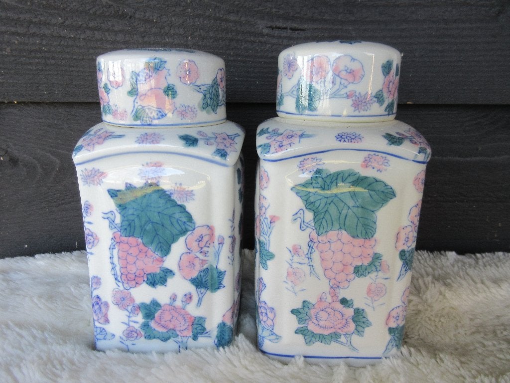 2 dekselvazen - gemberpotten Chinees porselein, Antiek en Kunst, Antiek | Porselein, Ophalen of Verzenden
