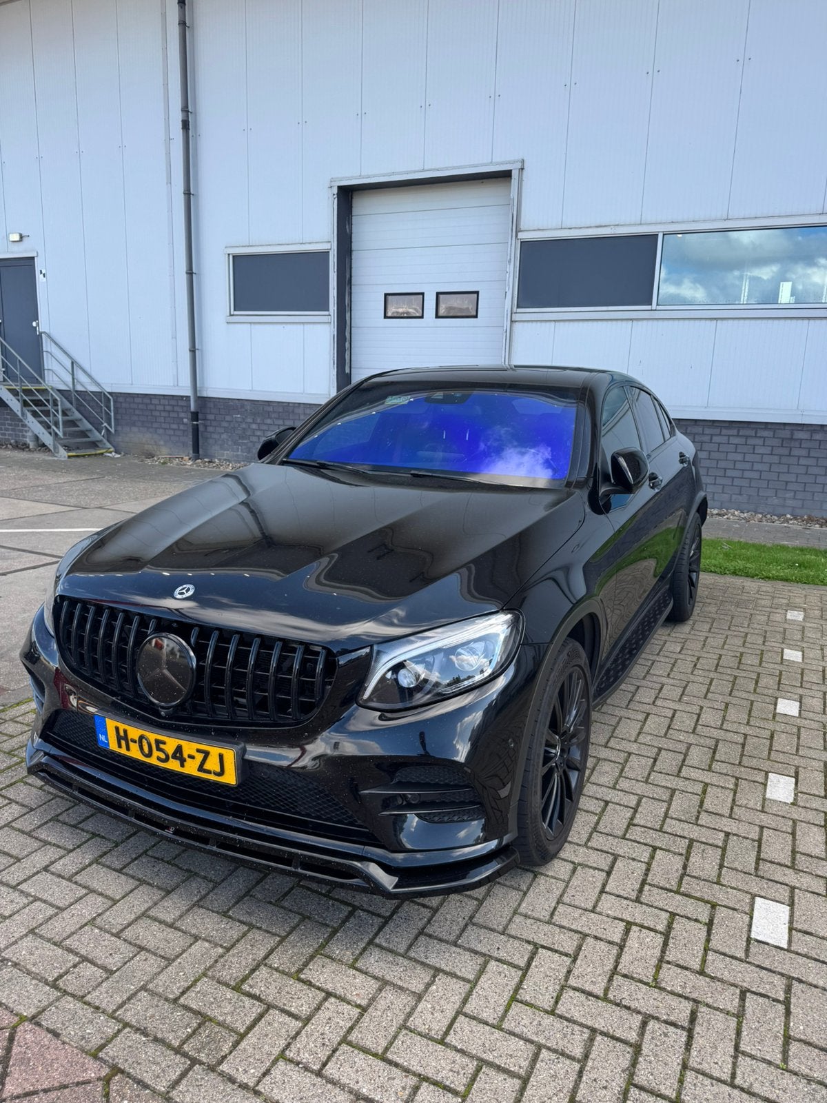 Mercedes-Benz GLC Coupé 43 AMG 367pk 4MATIC 9G-TRONIC 2017, Automaat, Bi-Xenon koplampen, Zwart, 367 pk