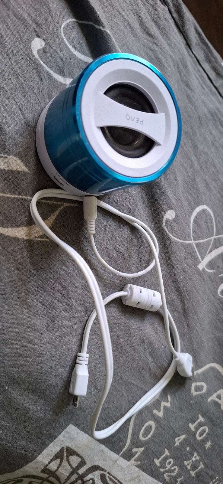 PEAQ Draagbare Speaker - Compact en Krachtig Geluid, Overige merken, Inclusief kabels, Ophalen of Verzenden, Zo goed als nieuw