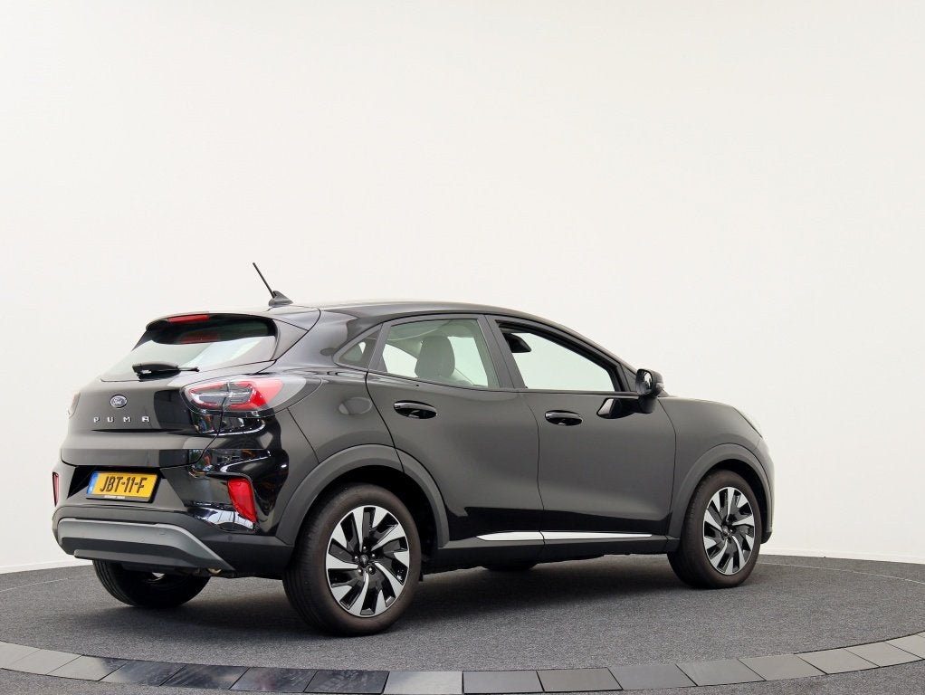 Ford Puma 1.0 EB Hybrid Titanium 125pk | Private lease 399, Auto's, Zwart, Zwart, Bedrijf, 3 cilinders