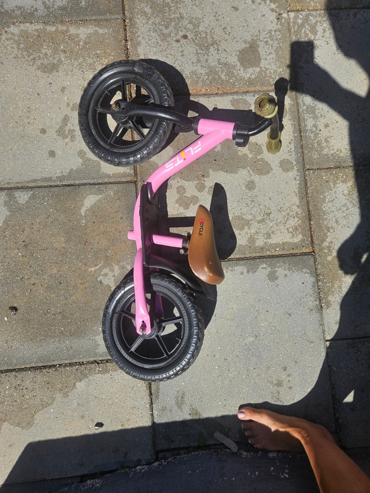 Roze loopfiets voor kinderen - ELITE, Fietsen en Brommers, Ophalen, Gebruikt, Minder dan 16 inch, ELITE