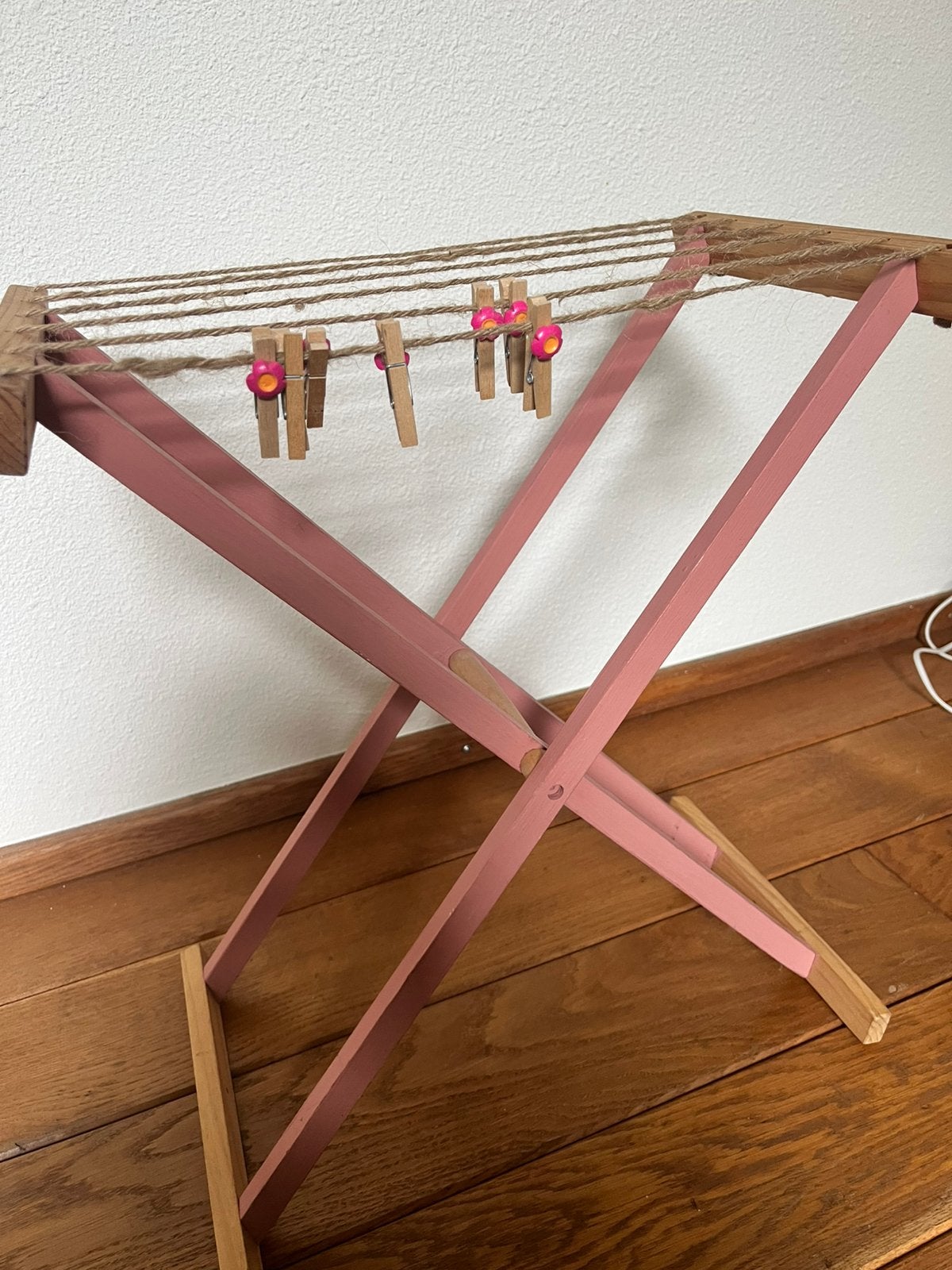 Wasrekje voor poppenmoeder met wasknijpers, Ophalen, Zo goed als nieuw