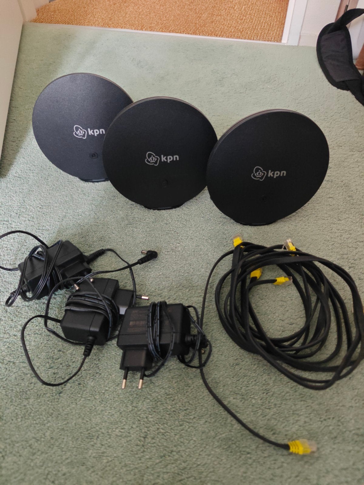 KPN SuperWifi punten (3 stuks) met adapters en kabels, Ophalen of Verzenden, Gebruikt, Router, KPN
