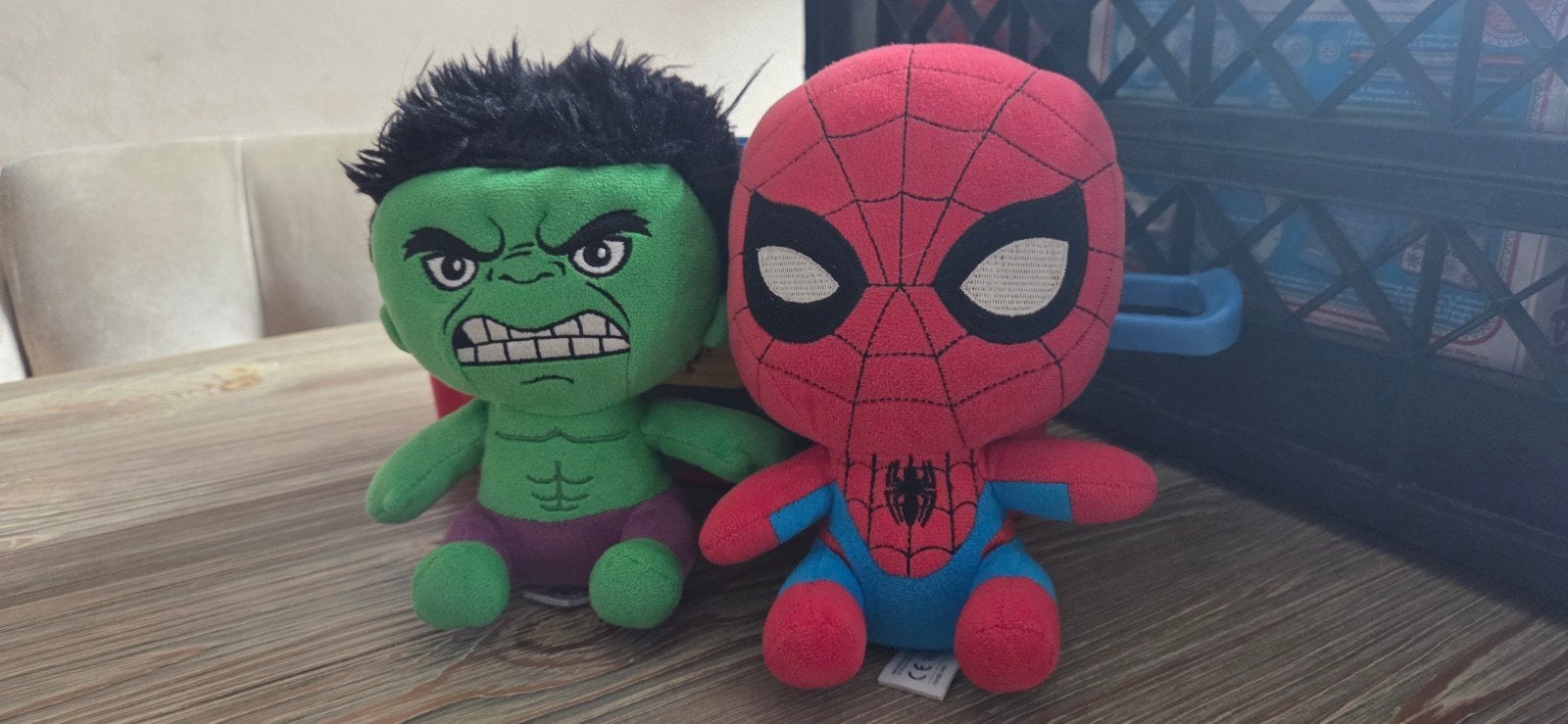 Hulk en Spiderman knuffels - Superhelden speelgoed, Gebruikt, Overige merken, Overige karakters, Overige typen