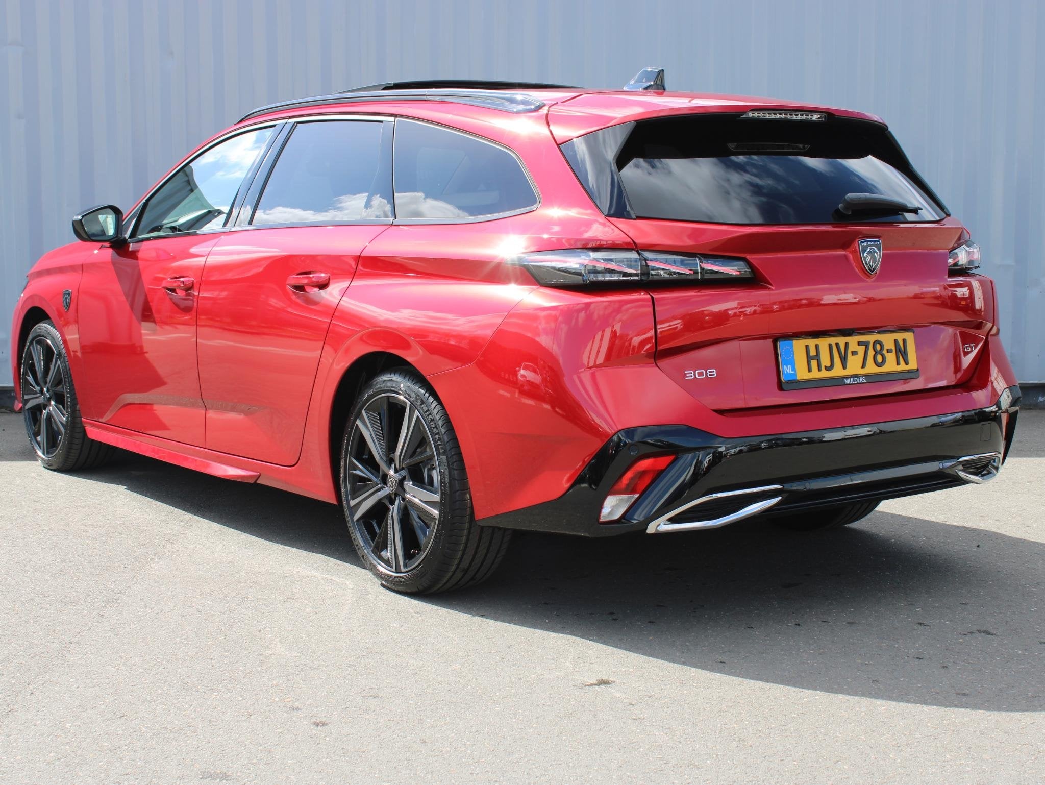 Peugeot 308 SW HYBRID 145 AUTOMAAT GT FULL OPTIONS, Auto's, Gebruikt, 1199 cc, Origineel Nederlands, Hybride Elektrisch/Benzine